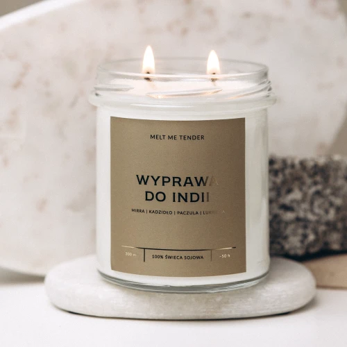 WYPRAWA DO INDII - świeca sojowa basic 300 ml