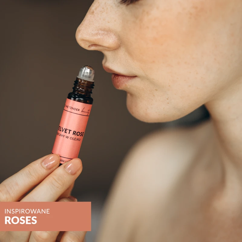 VELVET ROSES PERFUMY W OLEJKU BEZ ALKOHOLU.webp