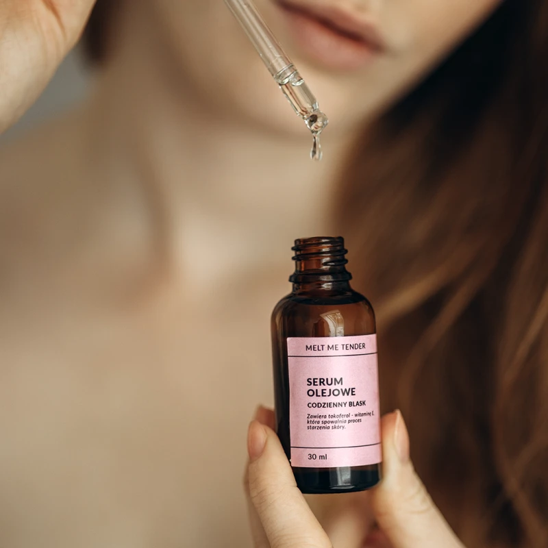 naturalne serum olejowe do twarzy.webp