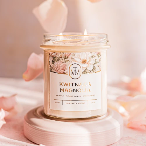 KWITNĄCA MAGNOLIA  - świeca sojowa basic 300 ml